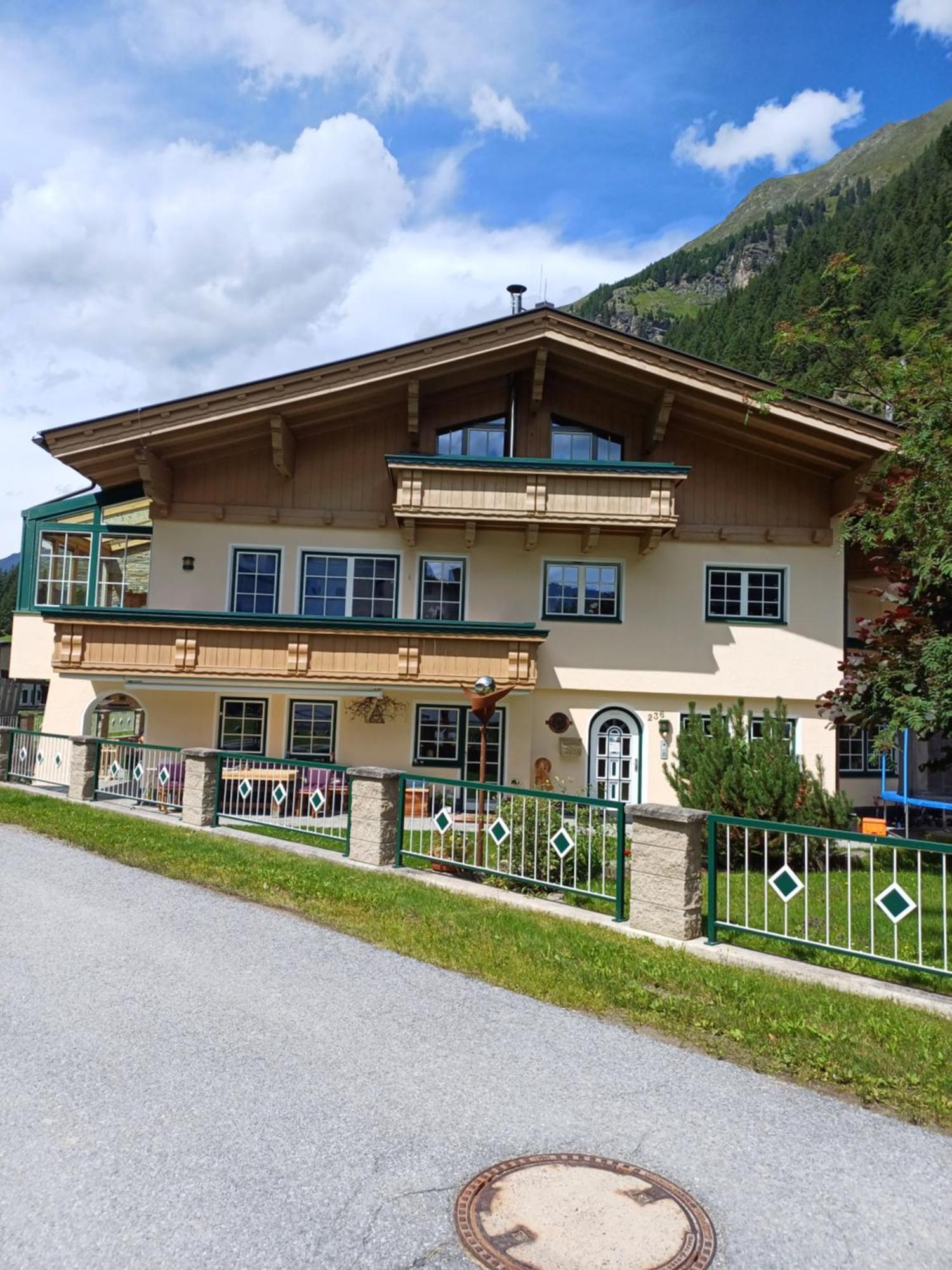 Apart Onkl Sankt Leonhard im Pitztal Exterior foto